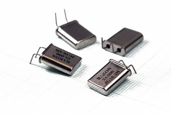 کریستال 24.000MHZ NORMAL SIZE  / RAKON JAPAN