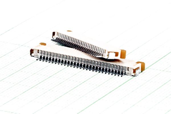 کانکتور CONNECTOR 0522072890 FPC 28PIN FEMALE  / MOLEX SINGAPORE