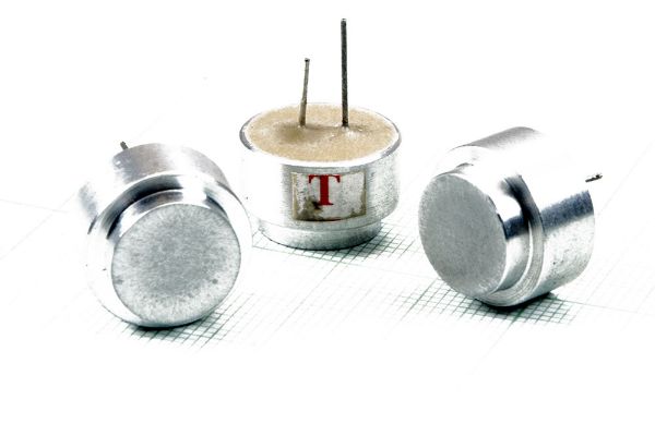 سنسور فرستنده اولتراسونیک ضد آب  ZYT40-16M/ULTRASONIC TRANSMITTER  / TAIWAN