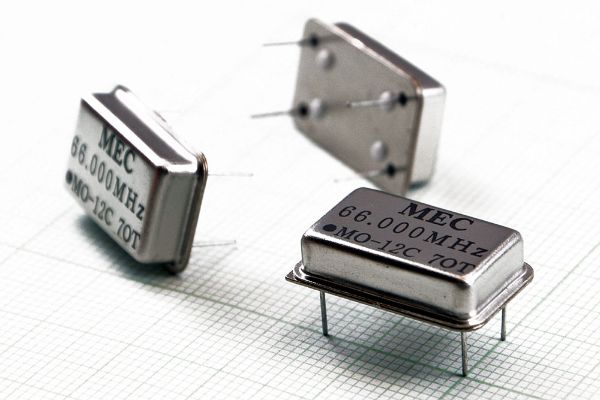 کریستال اسیلاتور 66.000MHZ OSL RECTANGLE TYPE  / MEC TAIWAN