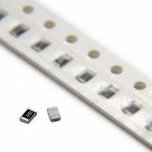 RES220R 0805 1% SMD