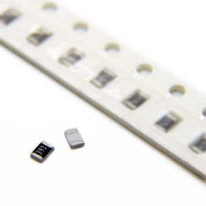 RES390R 0805 5% SMD