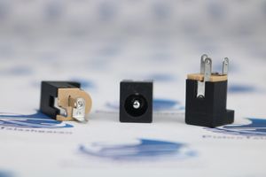 جک آداپتور روپنلی مدل DC-012 قطر پین 2.5mm