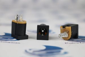 جک آداپتور روپنلی مدل DC-012 قطر پین 2.0mm