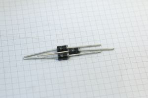 دیود فست   BY500-800 FAST RECOVERY DIODE / 5 AMP 800 VOLT GI BRAND