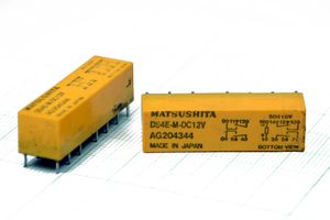 رله LATCH RELAY  DS4E-M  DC12V    / MATSUSHITA JAPAN