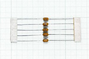 خازن مولتی لایر 220NF 50V