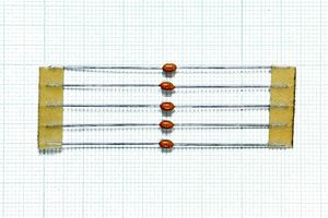 خازن مولتی لایر 470PF 100V   / AVX MALAYSIA