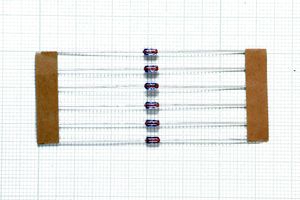 دیود زینر HZ3C3TA 3.3V 0.5W T72 TAPE