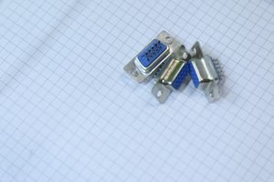 دی کانکتور D15PIN FEMALE VGA ST