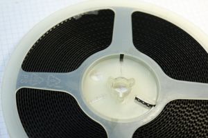 دیود زینر  اس ام دی SMD/Z 22V 1/2W  / TAIWAN