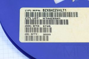 دیود زینر  اس ام دی SMD/Z BZX84C-2V4   / MOTOROLA MALAYSIA