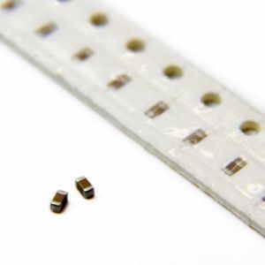 خازن SMD مولتی لایر 10µF پکیج 0603 ولتاژ 10V