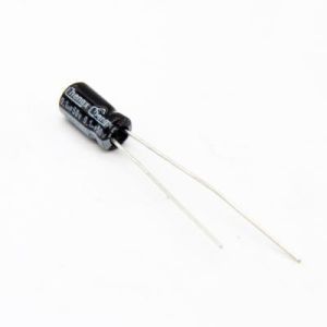 خازن الکترولیتی ایستاده 100nF ولتاژ 50V سایز 7x4mm