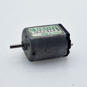 موتور اسباب بازی ولتاژ(1.5-6) DC-M-S-40 (استوک)