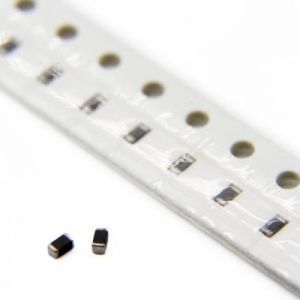 خازن SMD الکترولیتی 22µF ولتاژ 25V