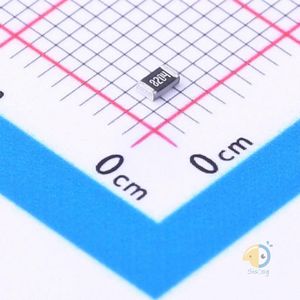 0805 ±1% 8M2
