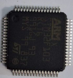 میکر stm32f103rct6