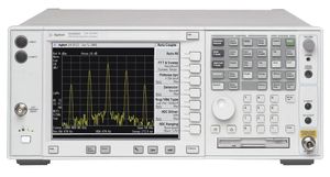 اسپکتروم آنالایزر Agilent PSA E4440A 26.5GHZ