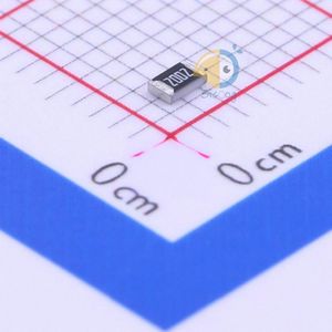 RT0805DRD0720KL