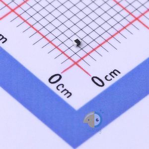 AU0561M1