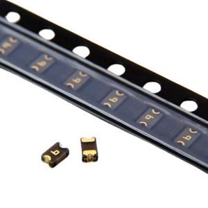 فیوز برگشت پذیر RESETTABLE FUSE PPTC 1.1A 6V 0805