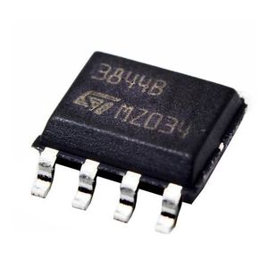 آی سی SMD UC3844BD1 PWM Controller