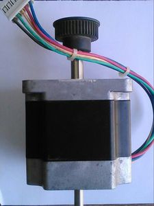 استپر موتور استوک 2.7 آمپر 1.8 درجه