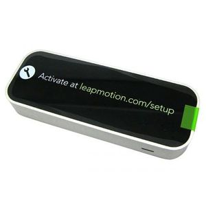 کنترلگر LEAP MOTION