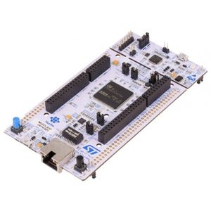 برد   NUCLEO-H743ZI2