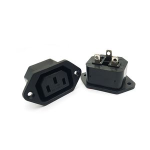 سوکت پاور مادگی پنلی ( پیچی ) AC-06