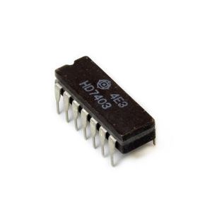 HD7403