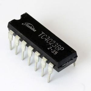 TC4023BP
