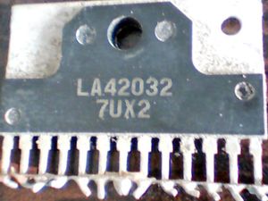 la42032