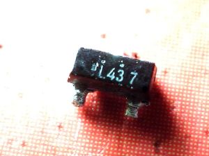 l437