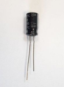 CAP-47UF-50V-DIP
