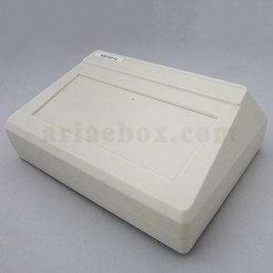 باکس پلاستیکی تجهیزات الکترونیکی شیبدار رومیزی ABD168-A1 با ابعاد 70×145×200 میلی متر