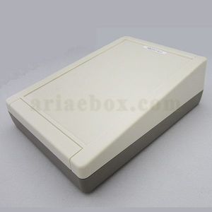 باکس پلاستیکی تجهیزات الکترونیکی شیبدار رومیزی ABD167-A12 با ابعاد 62×145×200 میلی متر
