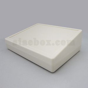 باکس رومیزی شیبدار تجهیزات الکترونیکی مدل ABD160-A1 با ابعاد 67×143×199 میلی متر