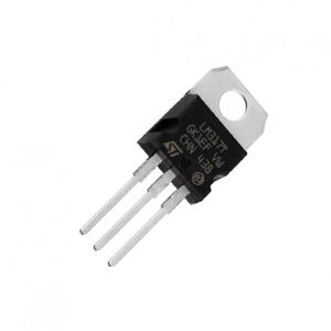 آی سی رگولاتور LM317T داری پکیج T0-220 بسته 2 عددی