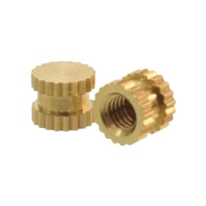 مهره برنجی آج دار اینسرتی سربسته M3 طول 4mm