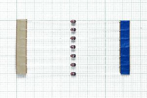 دیود زینر 8.2V 0.5W T72 TAPE