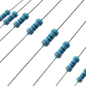 مقاومت 820ohm 1/4W 1% بسته 100 عددی