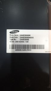 تلویزیون ال ای دی شکسته سامسونگ مدل: UA40ES6950M