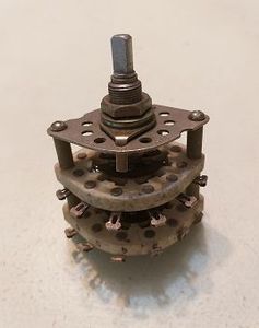 Selector 4x2-M