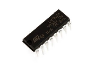 24C08 DIP