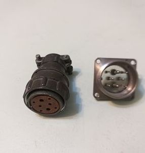 کانکتور نظامی روسی 30*30 8PIN