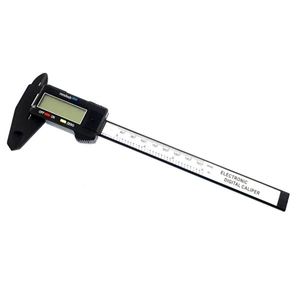 کولیس دیجیتال پلاستیکی 15 سانتی متر با جعبه PVC و باتری یدک