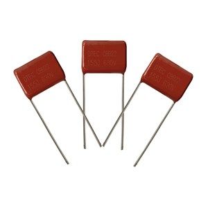 POLYESTER 630V 1.5uF – خازن پلی استر، 630 ولت، 1.5 میکروفاراد