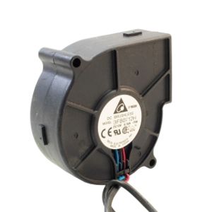 فن حلزونی 12 ولت سه سیمه مدل BFB0712H مارک DELTA